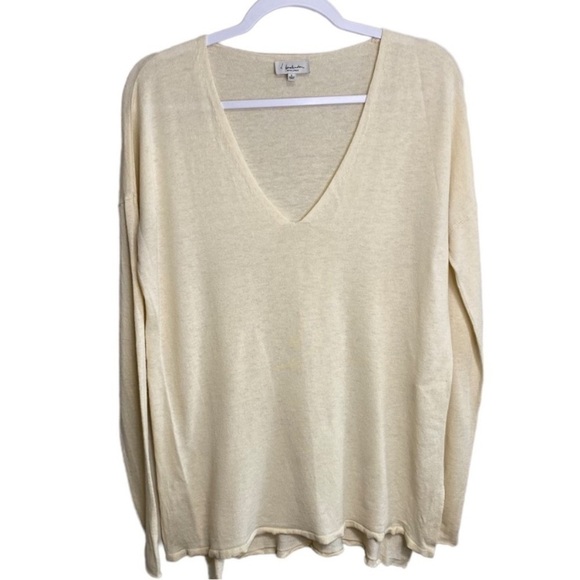 Aritzia BABATON Erin Cream Wool/Linen Knit Oversized V-Neck Sweater - Small - Picture 1 of 8